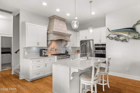 1023 N Bay Drive, Lynn Haven FL - photo 16 of 61