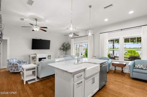1023 N Bay Drive, Lynn Haven FL - photo 18 of 61