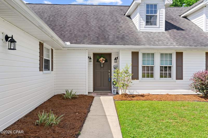 4 bedroom SingleFamilyResidence at 8614 Wood Circle, Lakewood Manor U-3, Panama City — photo 3