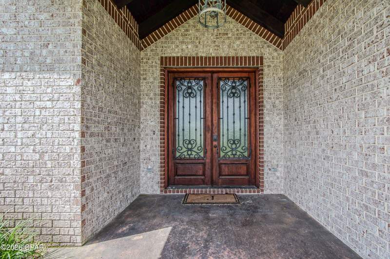 4 bedroom SingleFamilyResidence at 6319 Oak Knoll Road, Woodmere, Panama City — photo 3