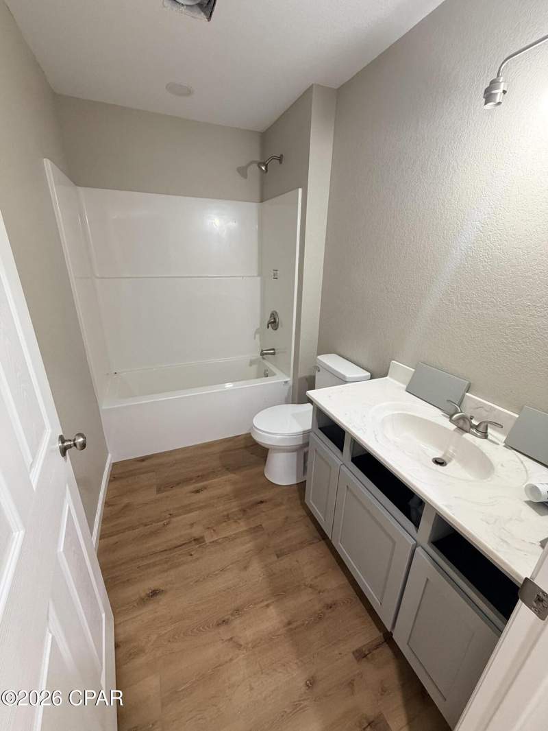 2 bedroom SingleFamilyResidence at 6636 Grande Oak Loop, Grand Ridge, Grand Ridge — photo 5