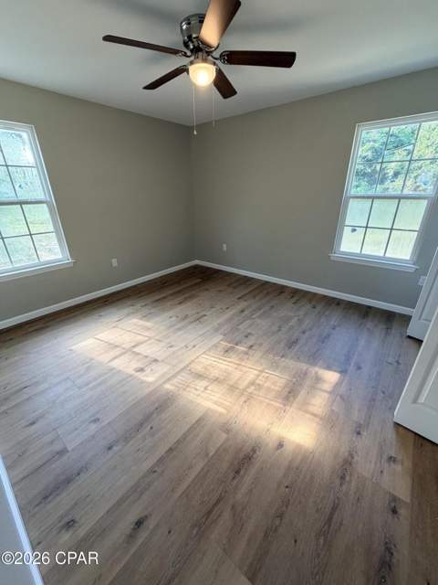6636 Grande Oak Loop, Grand Ridge FL - photo 7 of 12