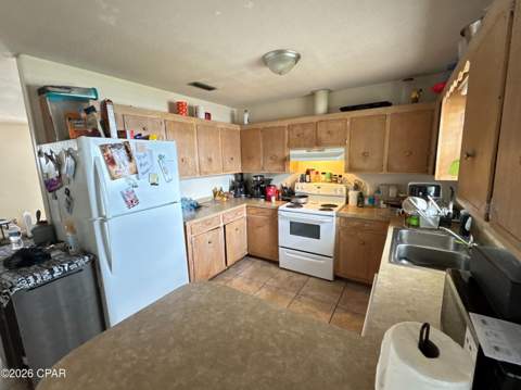 3321 Treasure Circle, Panama City Beach FL - photo 8 of 33
