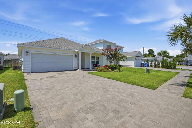 3 bedroom SingleFamilyResidence at 242 N Wells Street, Laguna Haven, Panama City Beach — photo 3