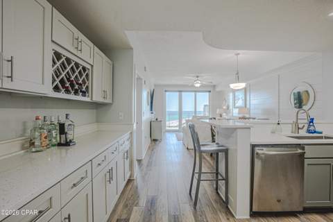 15928 Front Beach Road 31807, Panama City Beach FL - photo 12 of 116