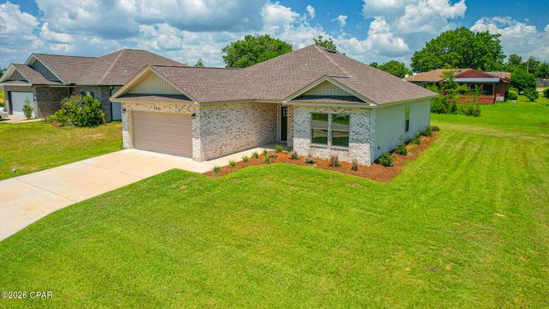 3 bedroom SingleFamilyResidence at 300 Hugh Thomas Drive, Grimes Callaway Bayou Est U-6, Panama City — photo 4