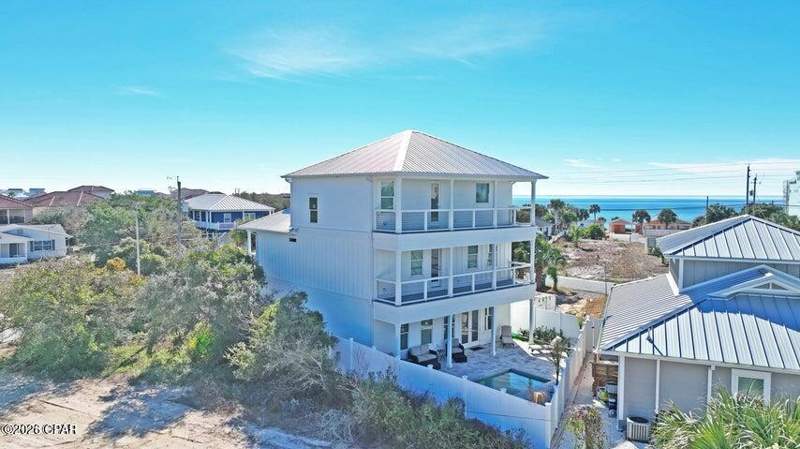 6 bedroom SingleFamilyResidence at 123 Dupree Street, Hollywood Beach, Panama City Beach — photo 5