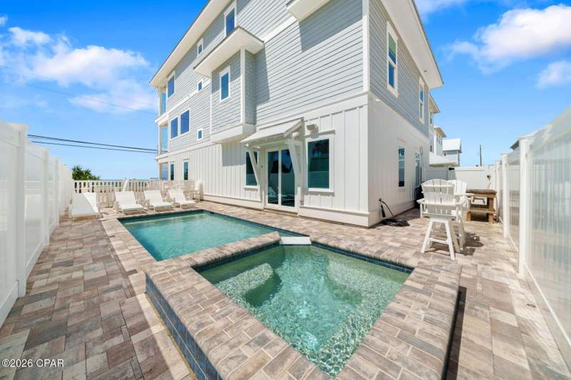 7 bedroom SingleFamilyResidence at 14300 Front Beach Road, Bid A Wee, Panama City Beach — photo 3