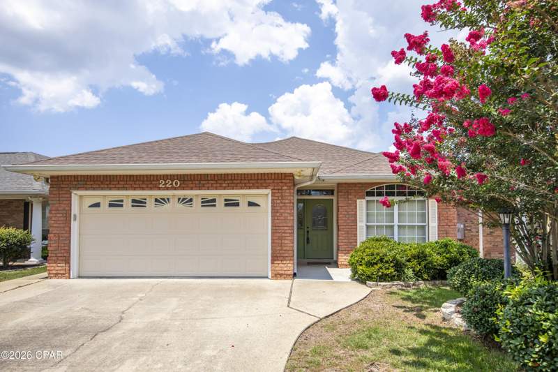 3 bedroom SingleFamilyResidence at 220 Lakeridge Drive, Lake Marin, Panama City — photo 2