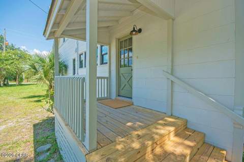 204 New York Avenue, Lynn Haven FL - photo 6 of 60