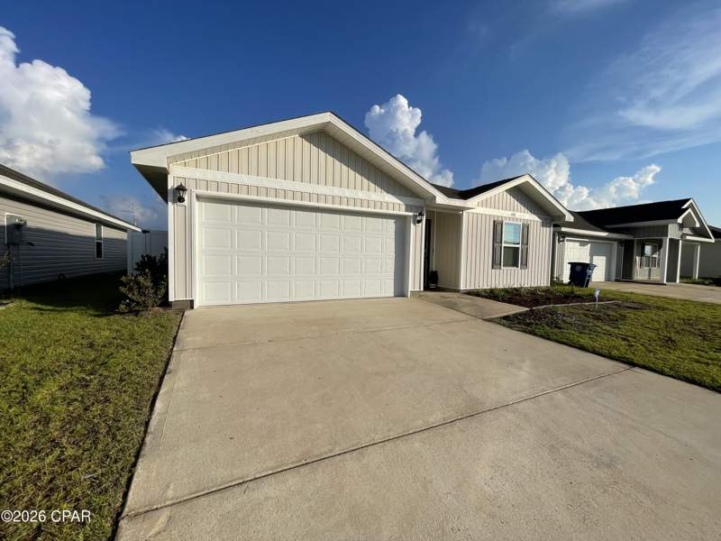 4 bedroom SingleFamilyResidence at 4881 Shurer Lane, Liberty, Panama City — photo 4