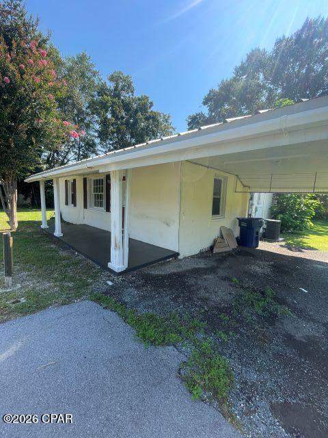 2 bedroom SingleFamilyResidence at 16875 NW Maple Street, Halley's Subdivision, Blountstown — photo 5