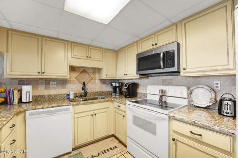 6201 Thomas Drive 609, Panama City FL - photo 7 of 37