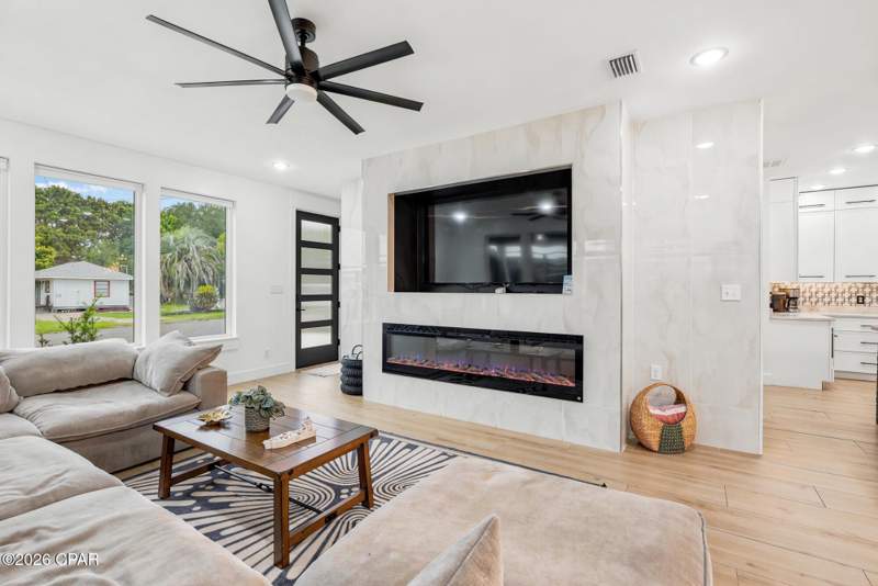 5 bedroom SingleFamilyResidence at 212 George C Wallace Boulevard, Laguna Beach, Panama City Beach — photo 5
