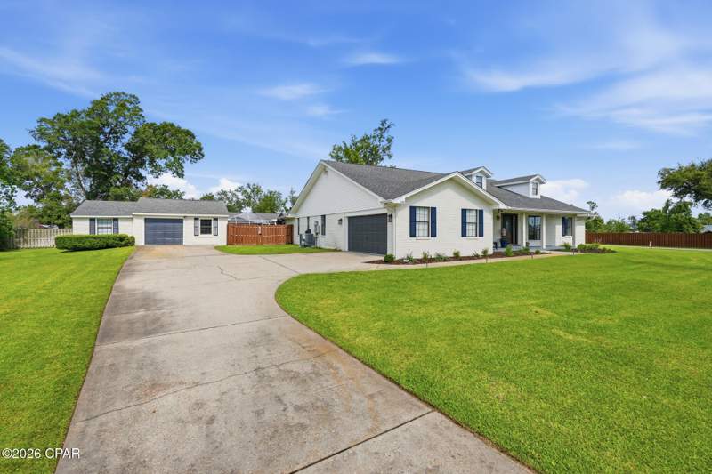 4 bedroom SingleFamilyResidence at 5108 Deep Bayou Drive, Spikes Addto Highpoint, Panama City — photo 4