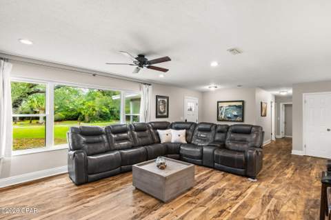 102 Kentucky Avenue, Lynn Haven FL - photo 9 of 43