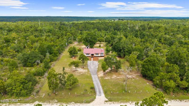 3 bedroom SingleFamilyResidence at 1025 Edison Avenue, Compass Lake Hills Unit 5, Alford — photo 3
