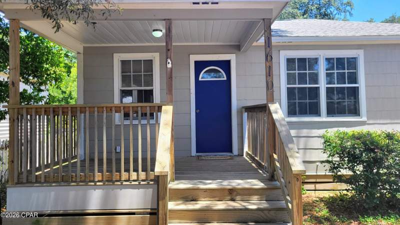 3 bedroom SingleFamilyResidence at 1610 Lake Avenue, Lakeside Plat, Panama City — photo 2