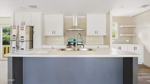 420 Hickory Bluff Circle, Southport FL - photo 8 of 25
