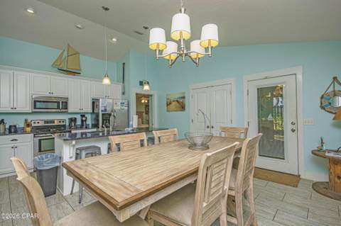 22520 Hilltop Avenue, Panama City Beach FL - photo 10 of 51