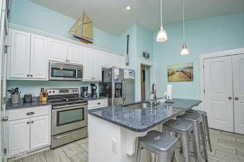 22520 Hilltop Avenue, Panama City Beach FL - photo 13 of 51