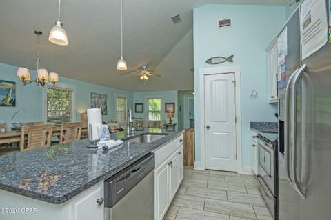 22520 Hilltop Avenue, Panama City Beach FL - photo 17 of 51
