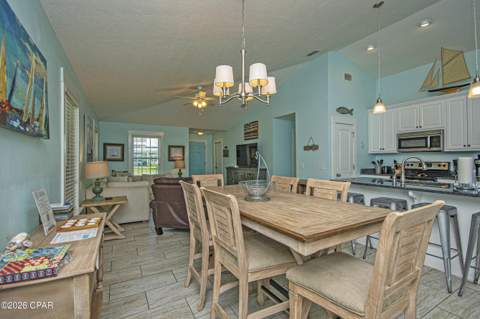 22520 Hilltop Avenue, Panama City Beach FL - photo 9 of 51