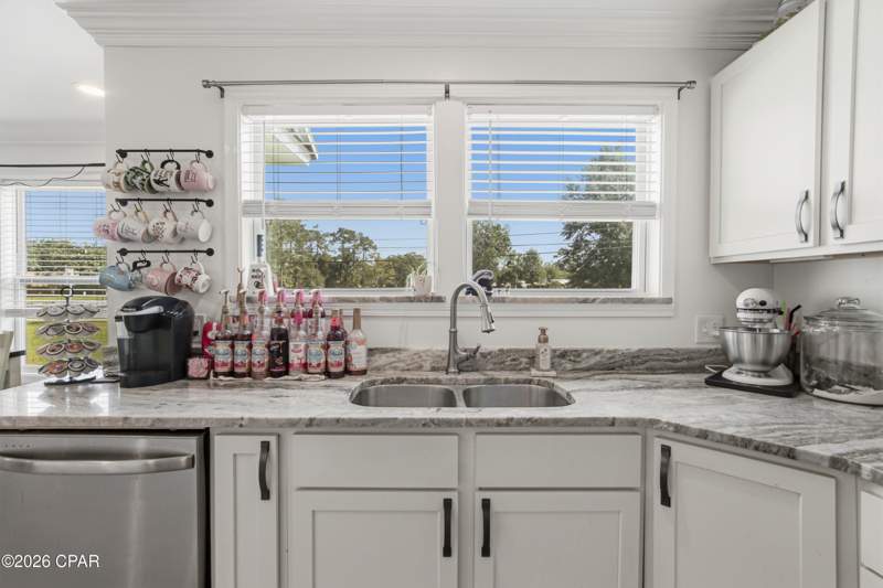 3 bedroom SingleFamilyResidence at 1277 South Boulevard, Dekle, Chipley — photo 5