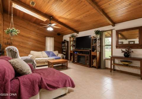 6532 Waverly Street, Youngstown FL - photo 10 of 67