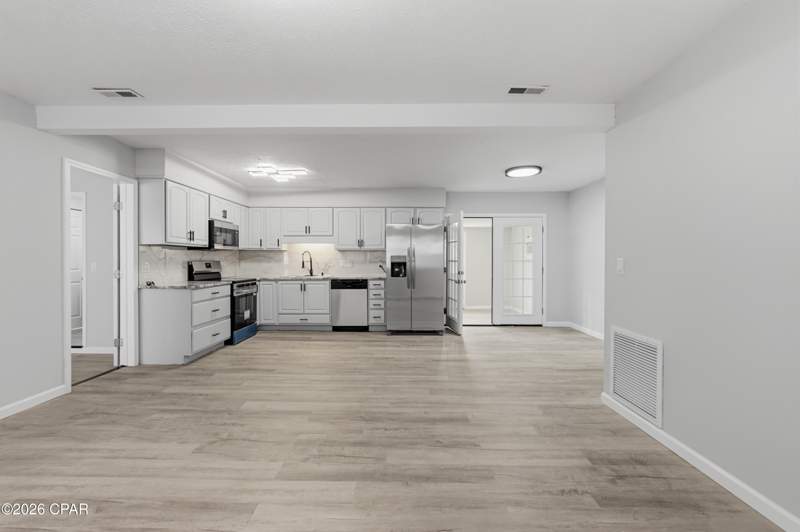 4 bedroom SingleFamilyResidence at 6220 Cherry Street, Lannie Rowe Lake Estates U-6, Panama City — photo 2