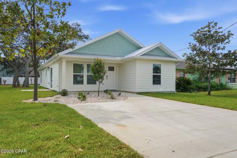 4 bedroom SingleFamilyResidence at 206 Lantana Street, Bahama Beach 1st Add, Panama City Beach — photo 2