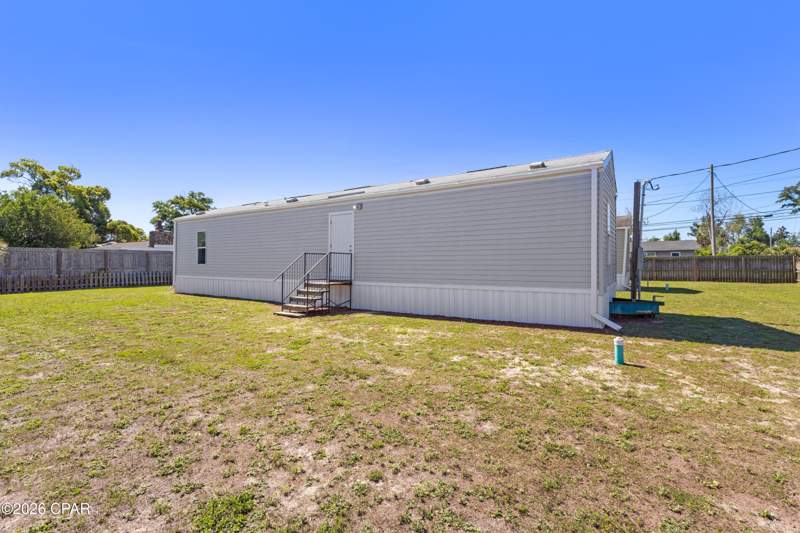 3 bedroom ManufacturedHome at 102 Sims Avenue 3, St A B Dev Co, Panama City — photo 3