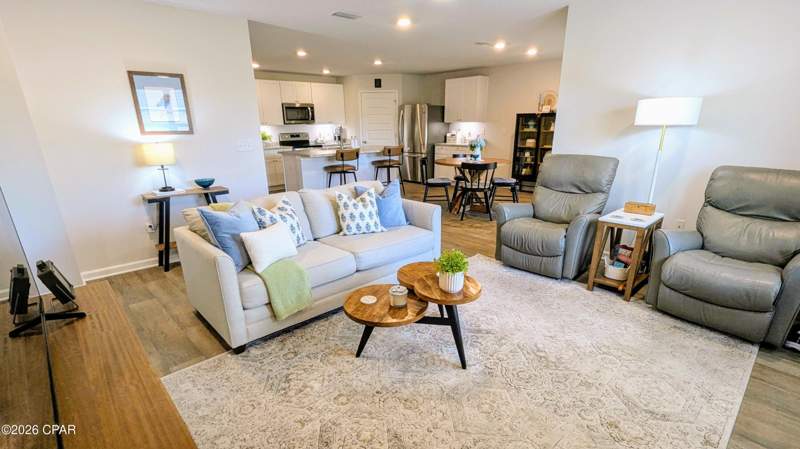 4 bedroom SingleFamilyResidence at 4720 Firefly Lane, Titus Park, Panama City — photo 2