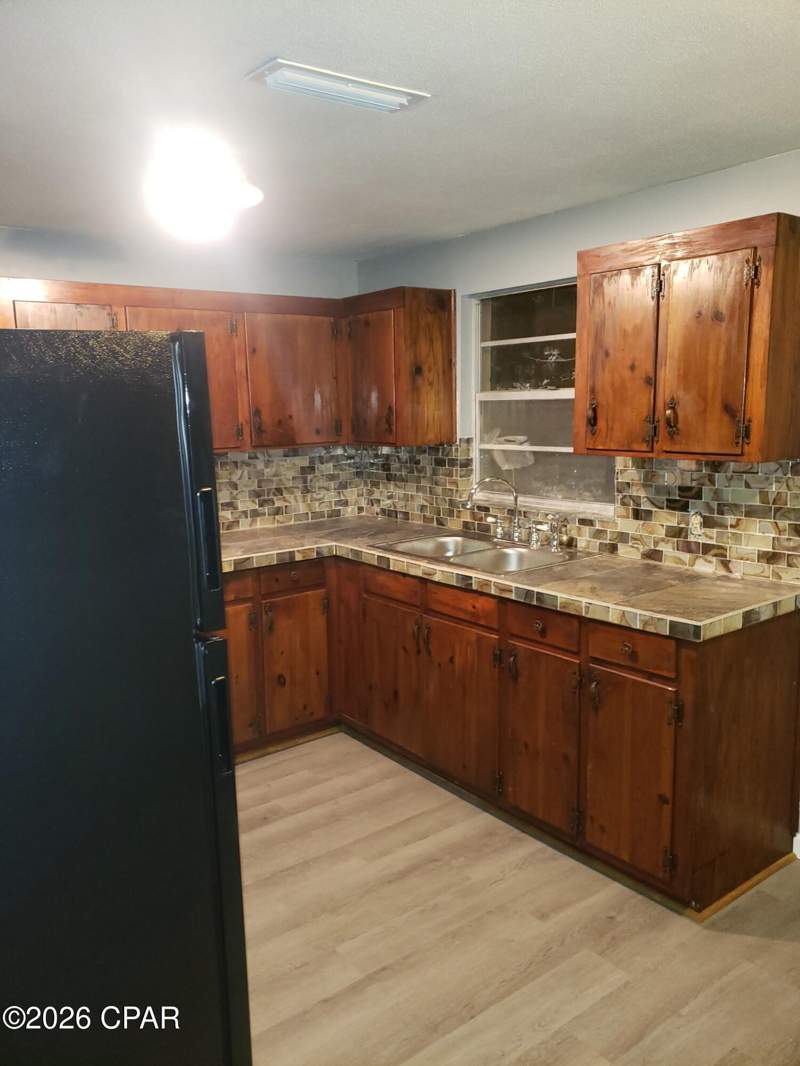 2 bedroom SingleFamilyResidence at 813 E 12th Court, Dixie Heights, Panama City — photo 5