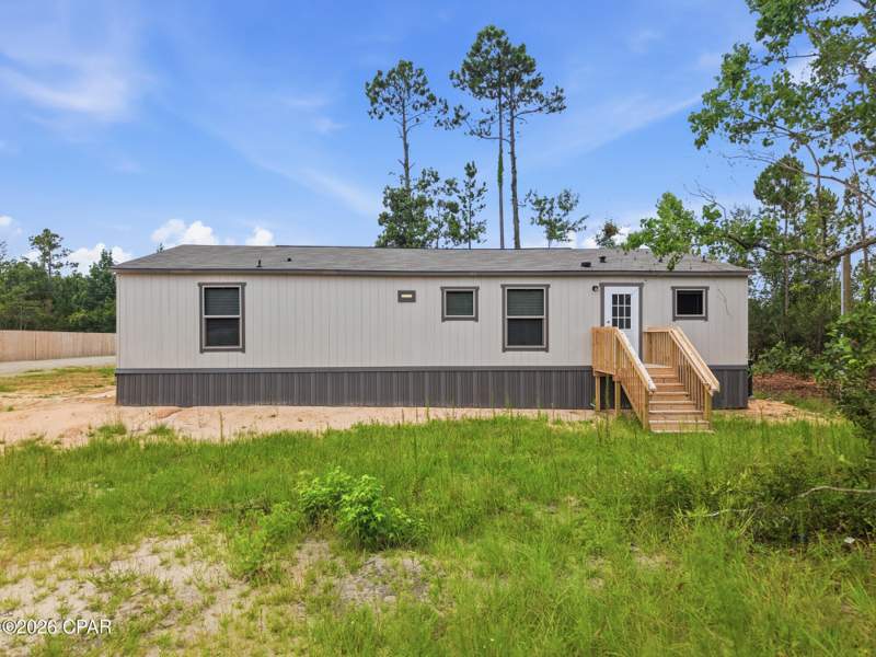 4 bedroom ManufacturedHome at 7701 Sweetbriar Road, Blueberry Hill, Panama City — photo 4
