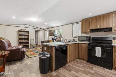 4597 Spotted Horse Lane, Chipley FL - photo 15 of 29