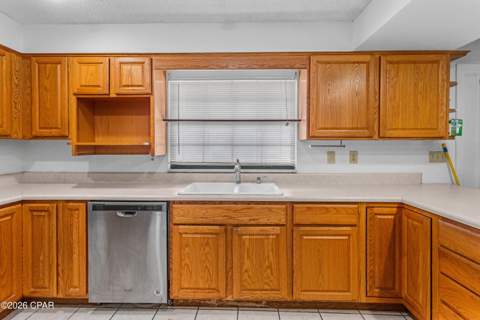 1804 Ulmer Lane, Chipley FL - photo 8 of 38