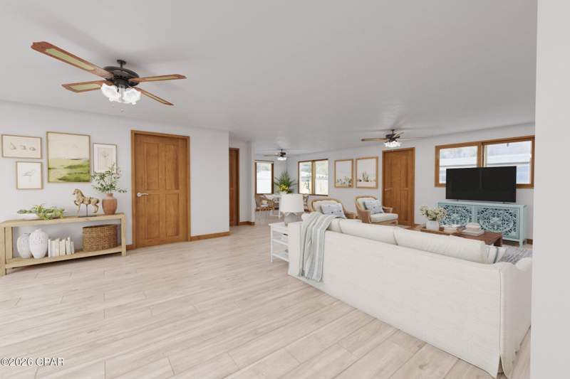 3 bedroom SingleFamilyResidence at 4002 W 17th Street, Bayview Add, Panama City — photo 2