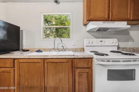 744 Sheffield Avenue, Panama City FL - photo 8 of 23
