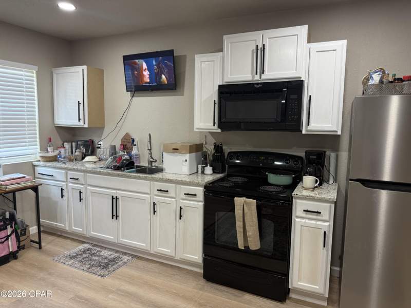4 bedroom Duplex at 144 & 146 Claire Avenue, Grove Hill, Springfield — photo 3