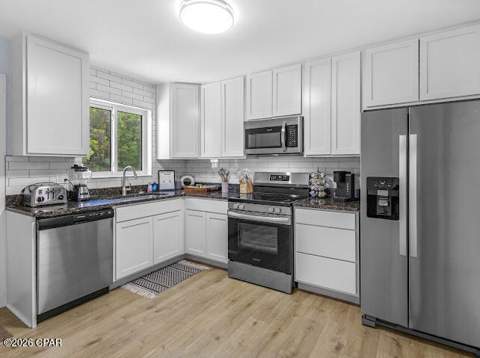 709 W 5th Street, Lynn Haven FL - photo 12 of 35