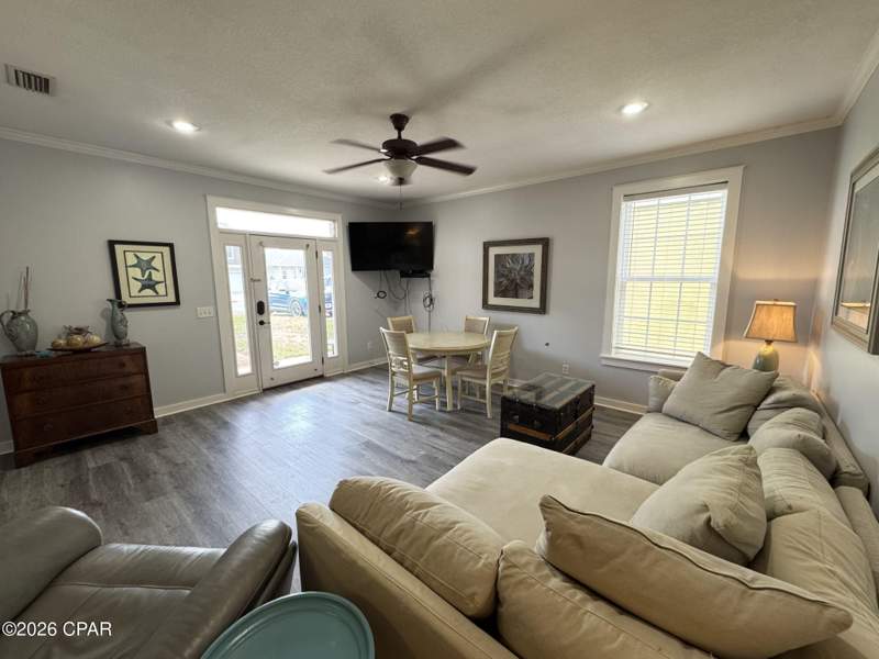 4 bedroom SingleFamilyResidence at 3727 Tiki Drive, Hidden Lagoon, Panama City — photo 4