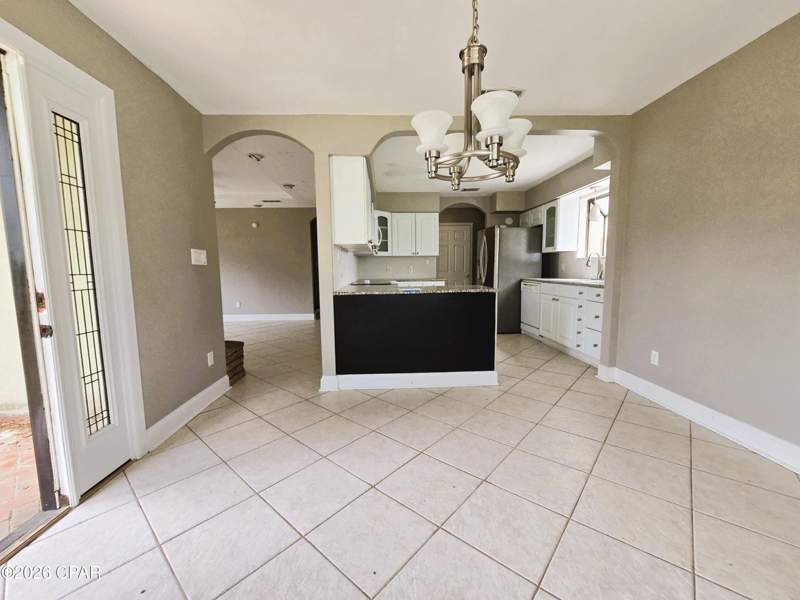 3 bedroom SingleFamilyResidence at 3625 E Ohenry Drive, Grand Lagoon Banks, Panama City — photo 2