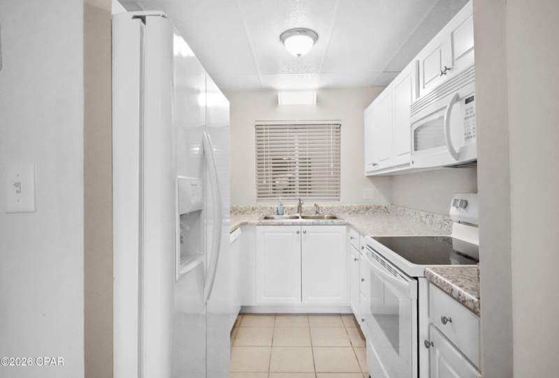 2 bedroom Condominium at 316 Cherry Street 41, Bay Club Condo Ph 1, Panama City — photo 5