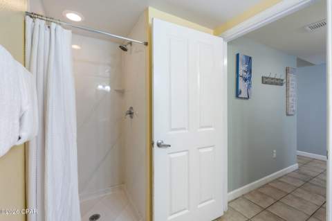 9900 S Thomas Drive 1702, Panama City Beach FL - photo 10 of 26