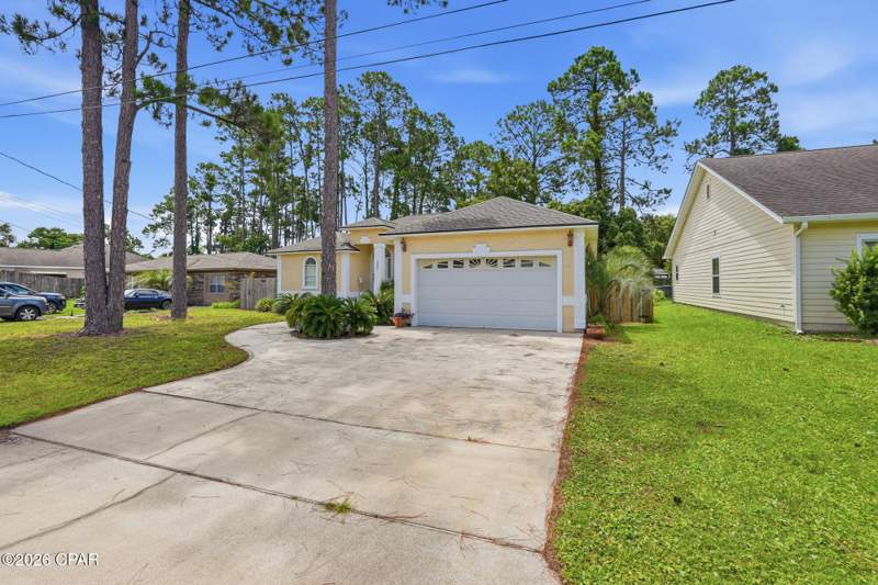 3 bedroom SingleFamilyResidence at 208 Palm Circle, Gulf Highlands, Panama City Beach — photo 3