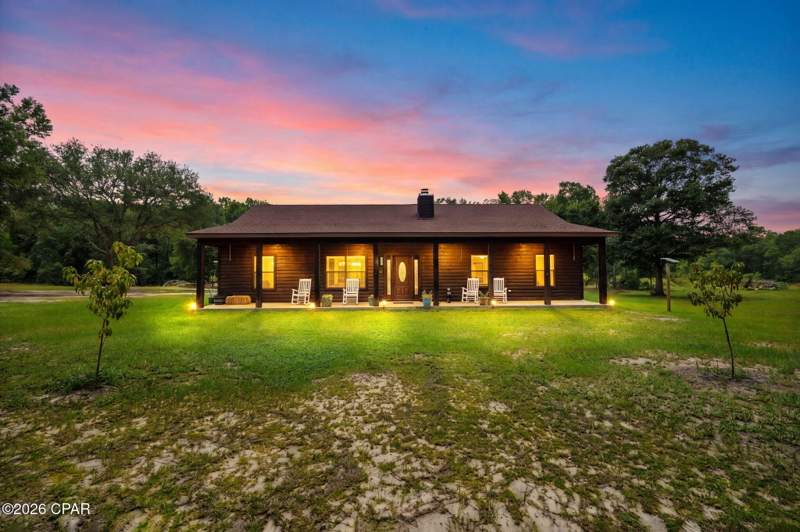 4 bedroom SingleFamilyResidence at 2547 Nightfall Place, Sunset Pines, Chipley — photo 3