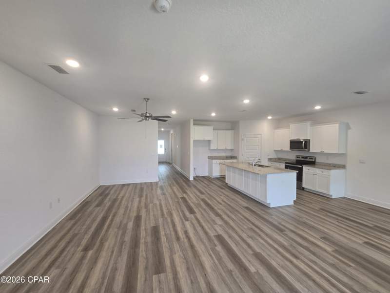 4 bedroom SingleFamilyResidence at 634 Hancock Way, Bayside at Ward Creek, Panama City Beach — photo 2