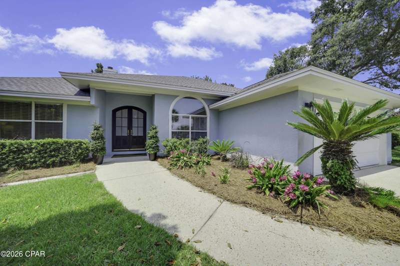 3 bedroom SingleFamilyResidence at 188 Marlin Circle, Bay Point Unit 1, Panama City — photo 2