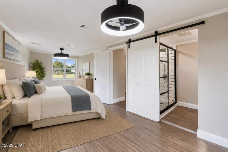 3 bedroom SingleFamilyResidence at 5136 Lake Drive, Parker Plat, Panama City — photo 4